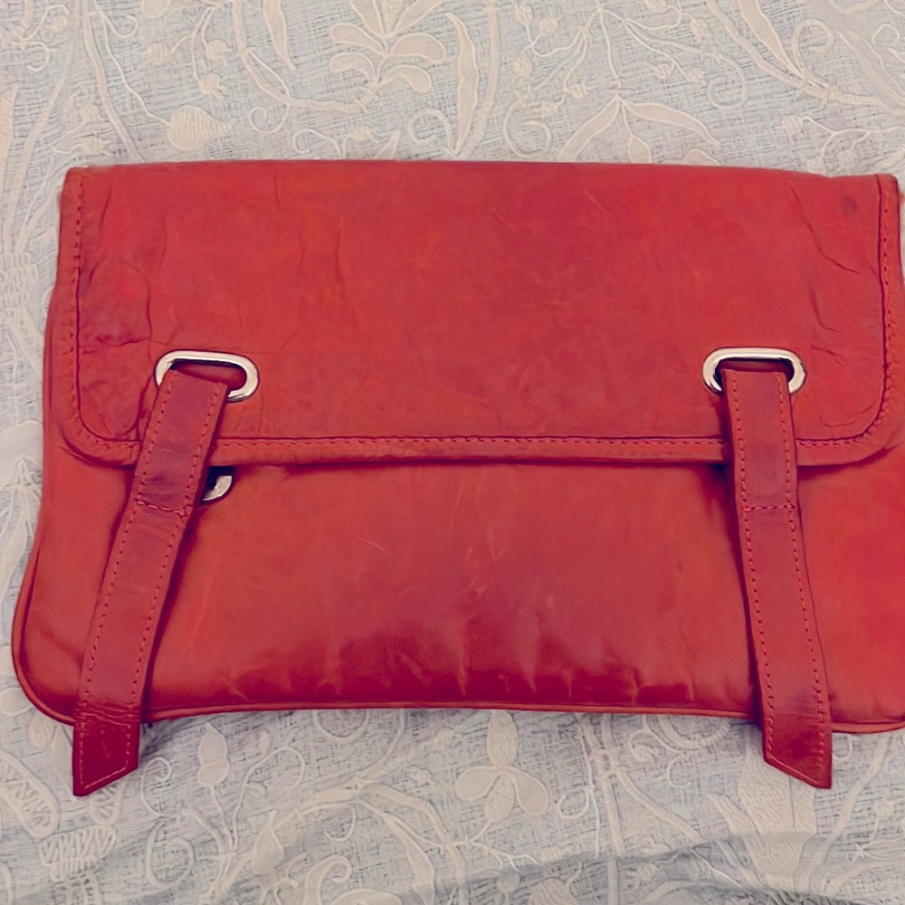 bloom leather pouch
